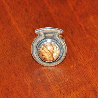 СРЕБЪРЕН ПРЪСТЕН С КАРТИНЕН ЯСПИС